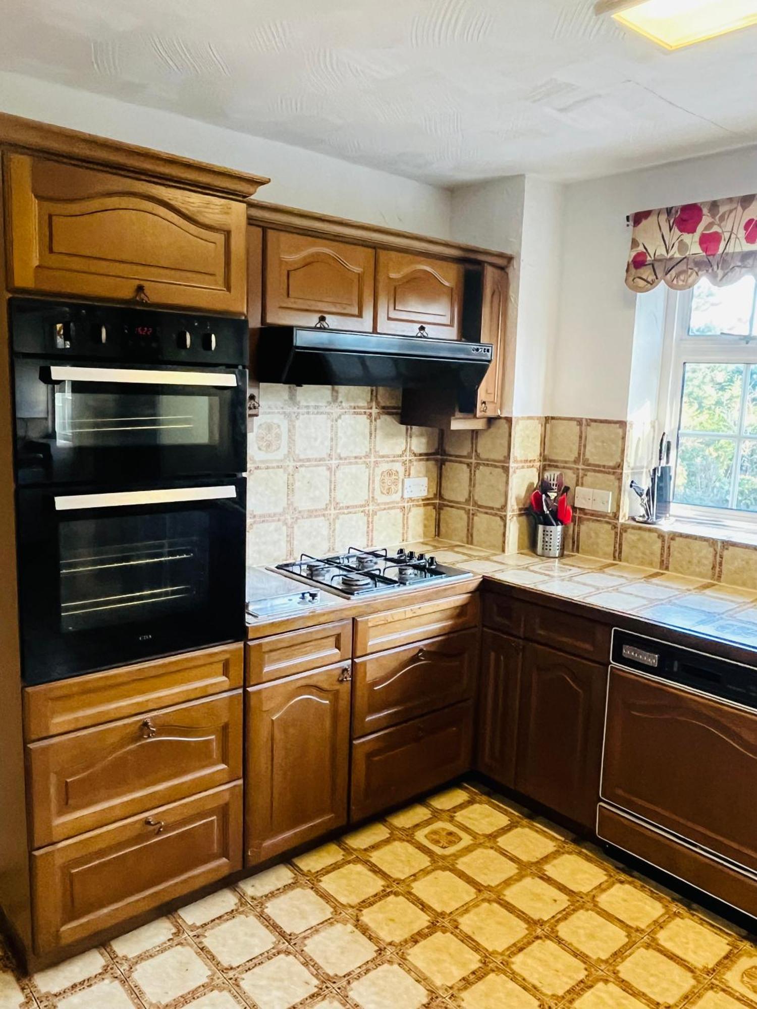 Unwind In Comfort At Cosy Caradus Your 4 Bedroom Home Sweet Home! Birmingham Exteriér fotografie