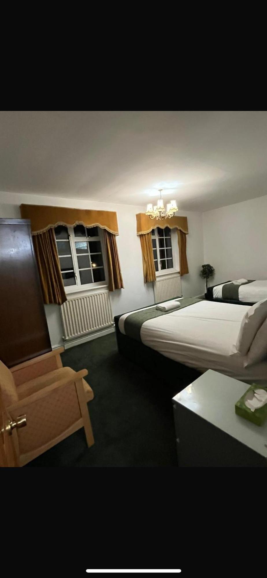 Unwind In Comfort At Cosy Caradus Your 4 Bedroom Home Sweet Home! Birmingham Exteriér fotografie