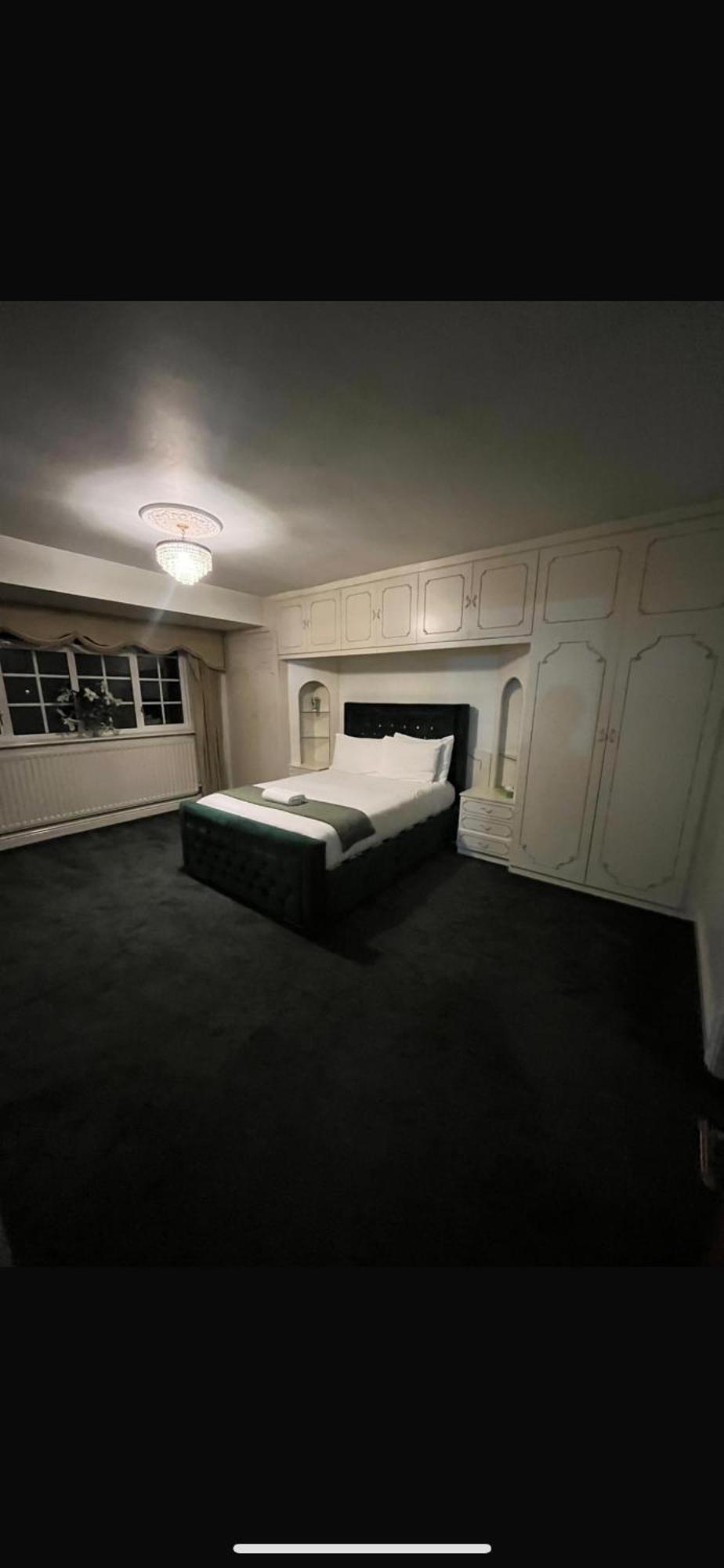 Unwind In Comfort At Cosy Caradus Your 4 Bedroom Home Sweet Home! Birmingham Exteriér fotografie